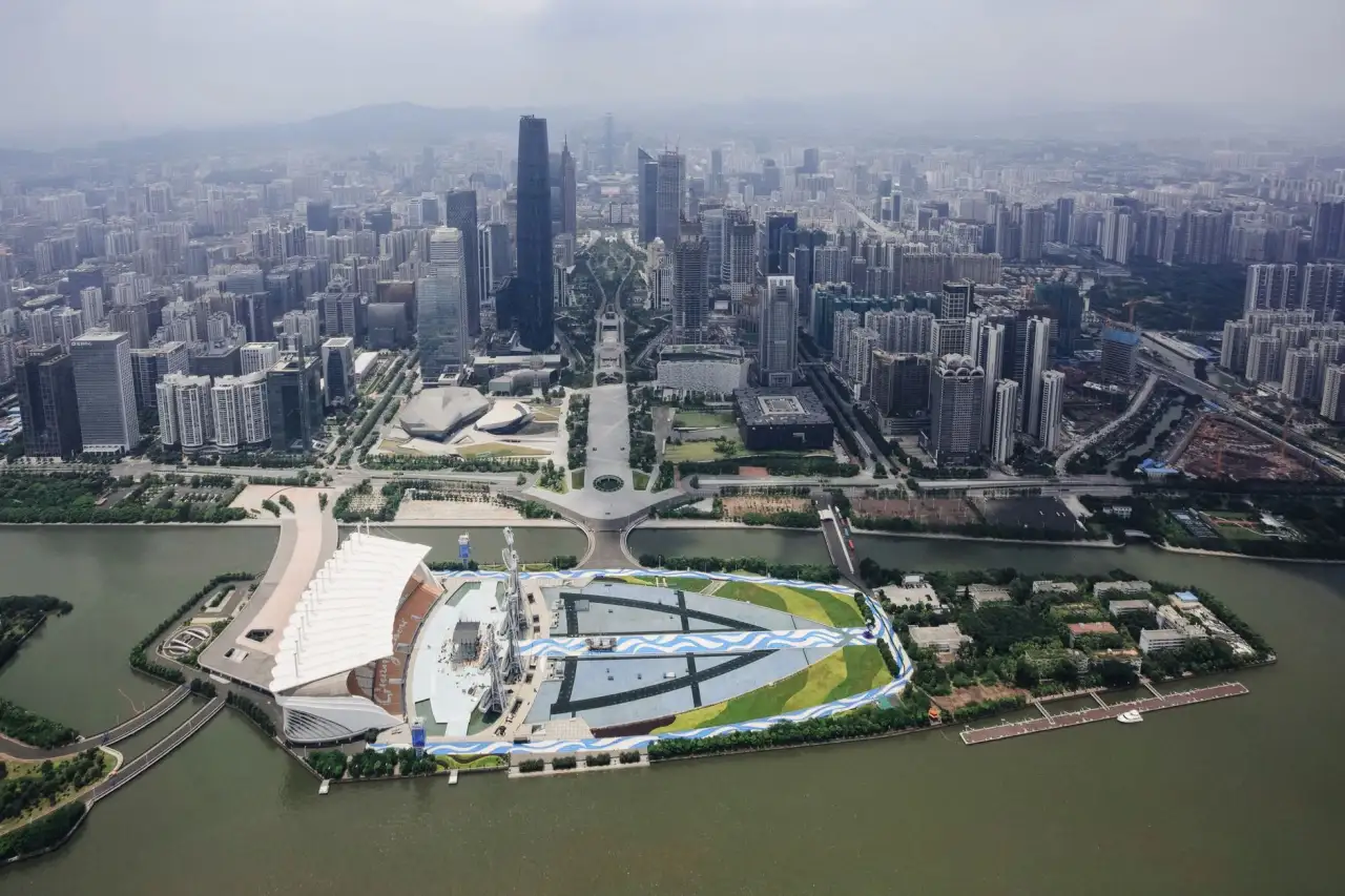 2025年工业数据中台选型指南:制造企业如何避开三大实施误区